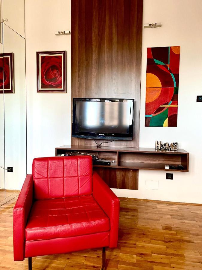 Triangle City Apartment 1 เบลเกรด ภายนอก รูปภาพ